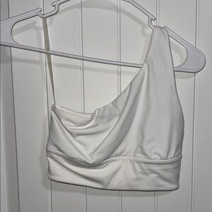 Align Asymmetrical Bra *Light Support